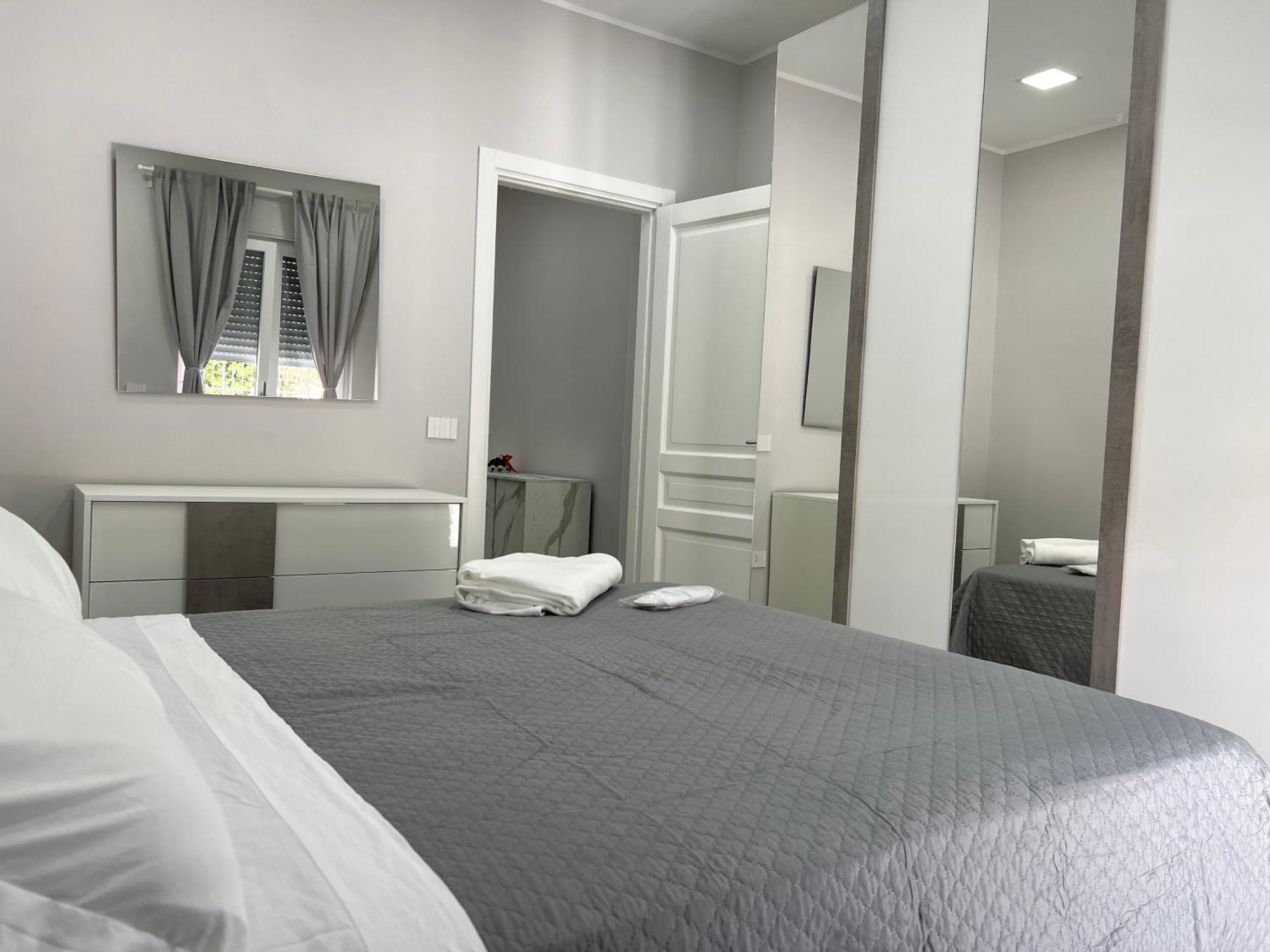 Donnarumma Apartment *
